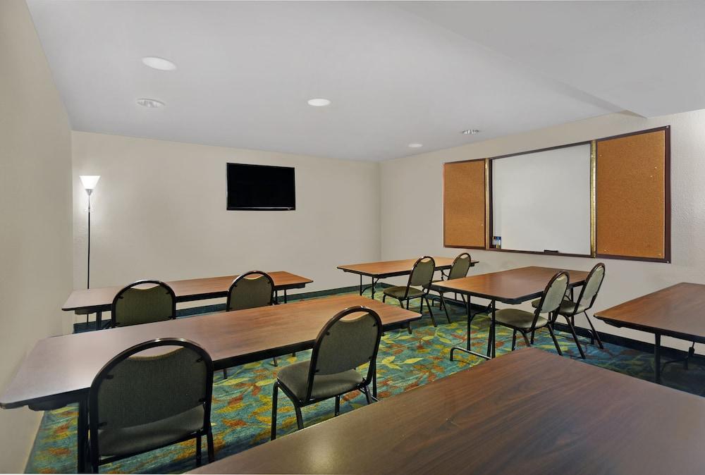Candlewood Suites Columbia-Fort Jackson By Ihg Exteriér fotografie